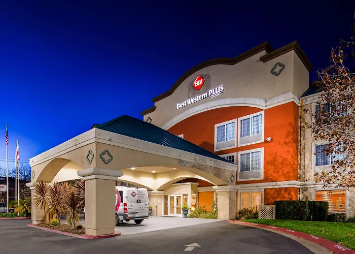 Best Western Plus Airport Inn & Suites Oakland